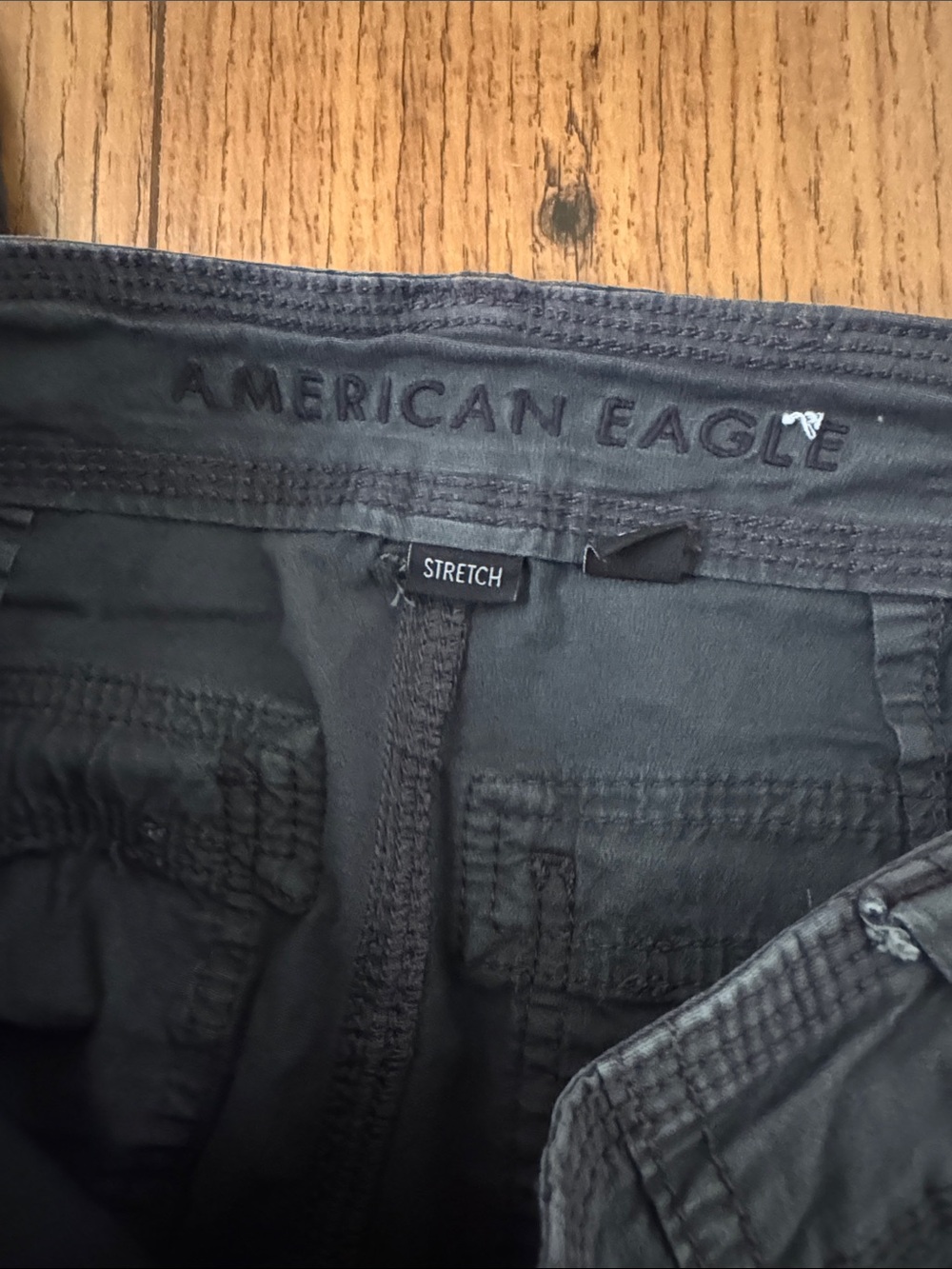 American Eagle Outfitters Charcoal Cargo Pants - Picture 4 of 5